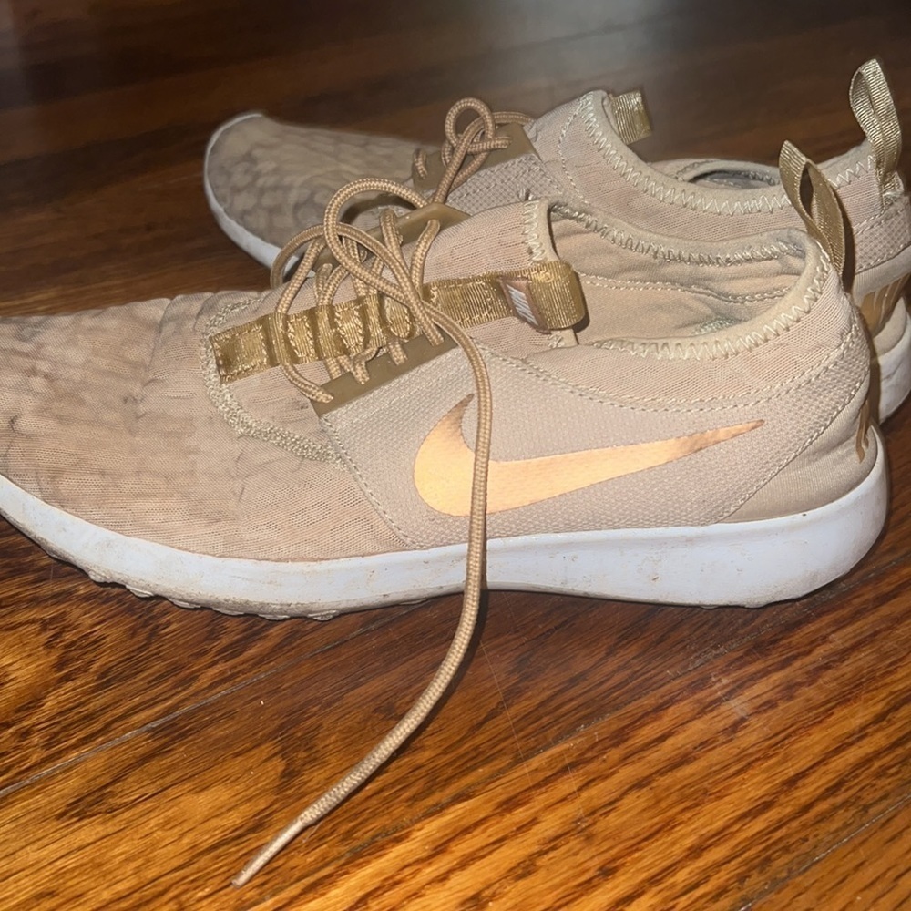 Gold Nikes​​​​​​